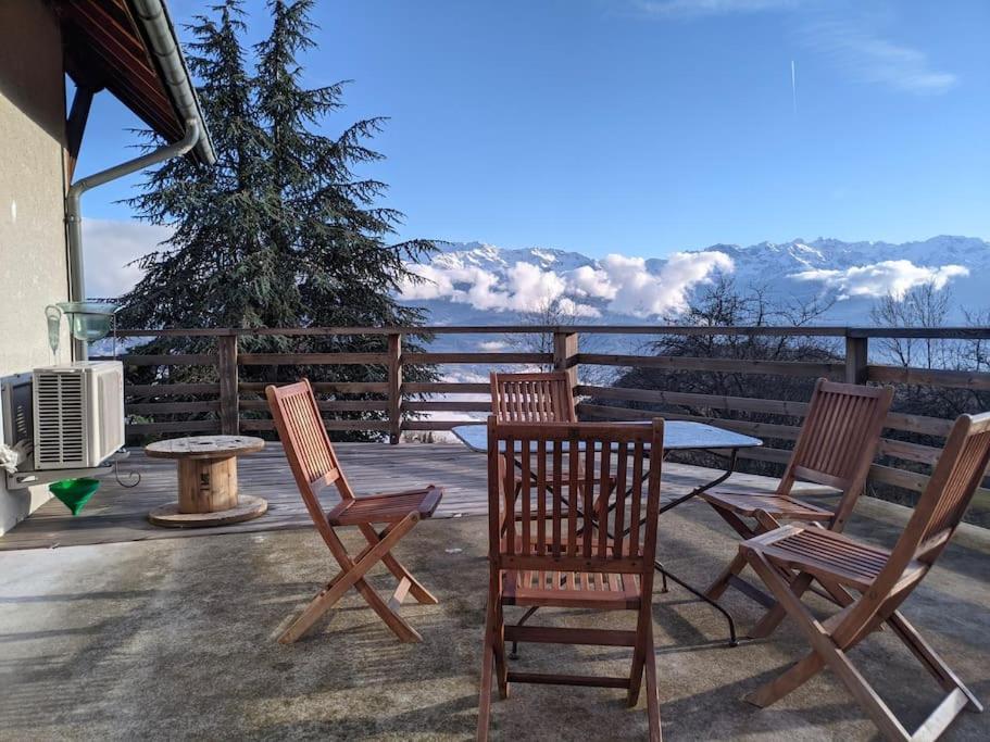 Maison Familiale En Montagne Avec Vue Merveilleuse Sur Le Massif De Belledonne Saint-Bernard  Exteriör bild